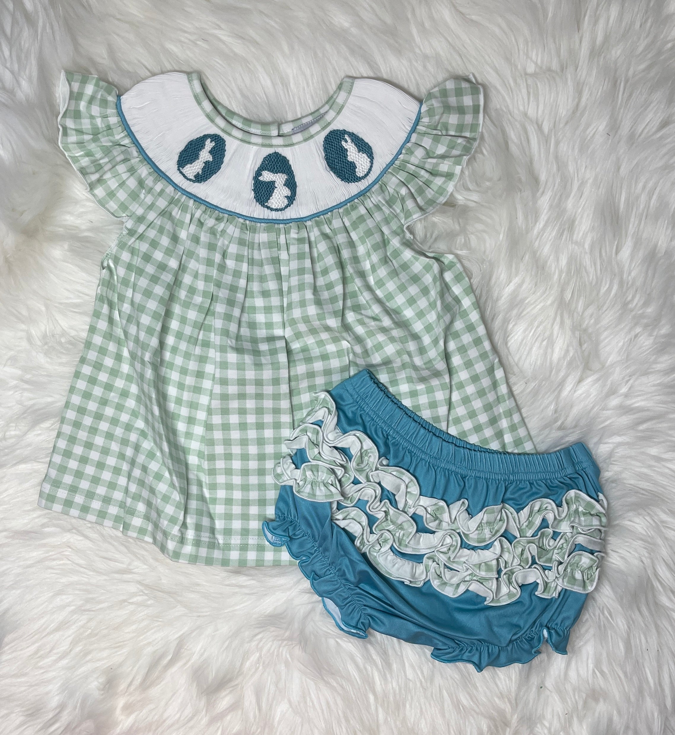 RTS: Smocked Bunny Silhouette Bloomer Set